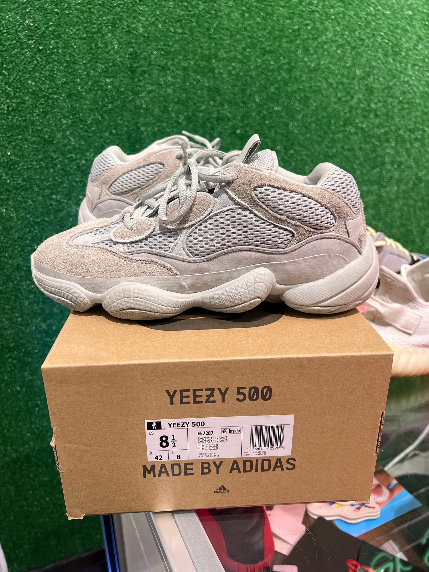 Yeezy 500 Stone salt (USED)