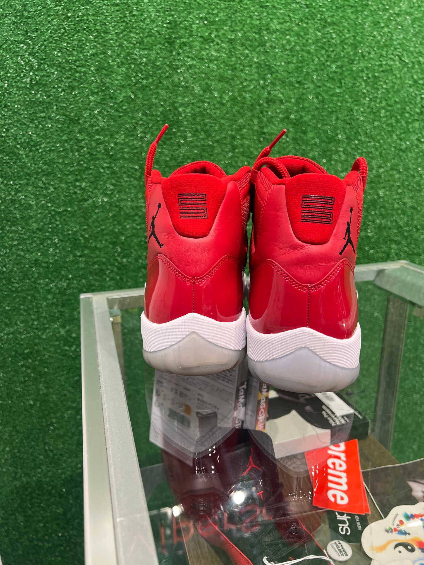 Air Jordan 11 Win Like 96 (USED) ***