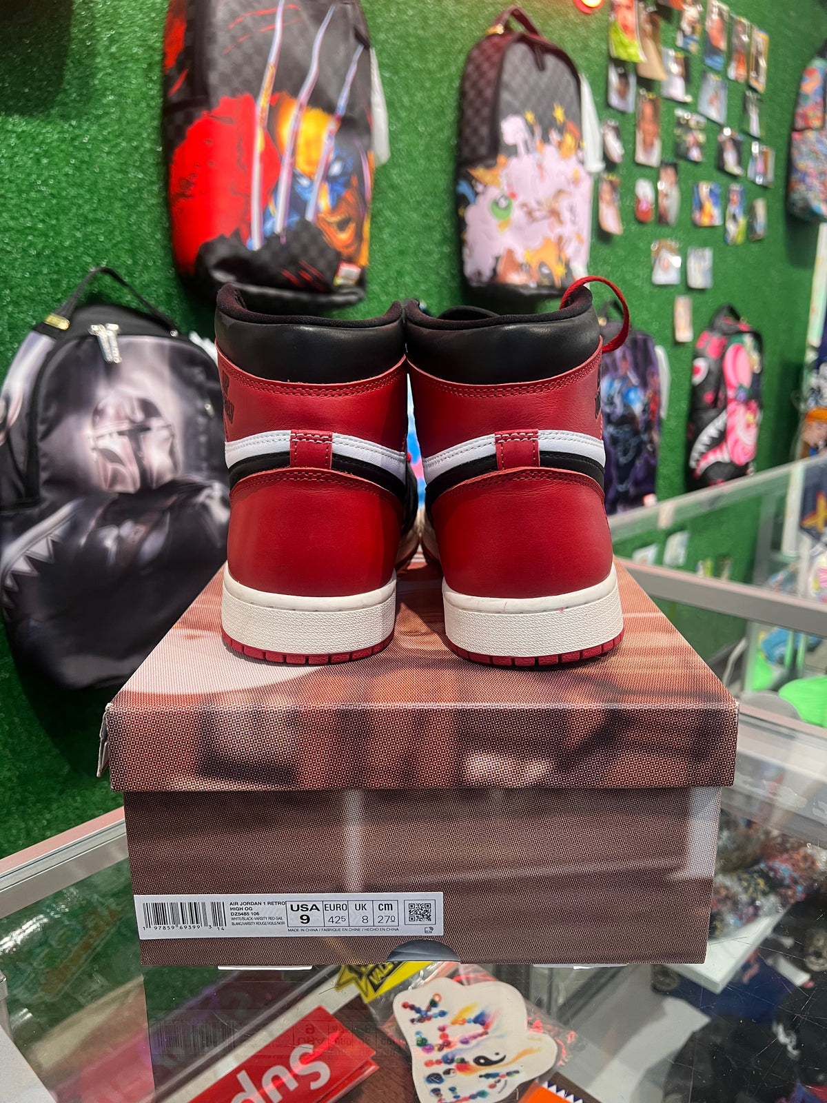 Air Jordan 1 black toe reimagined (USED)