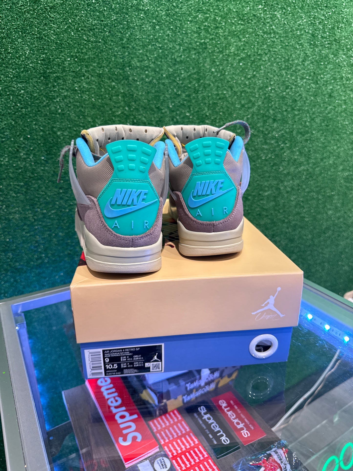 Air Jordan 4 union taupe haze (USED)