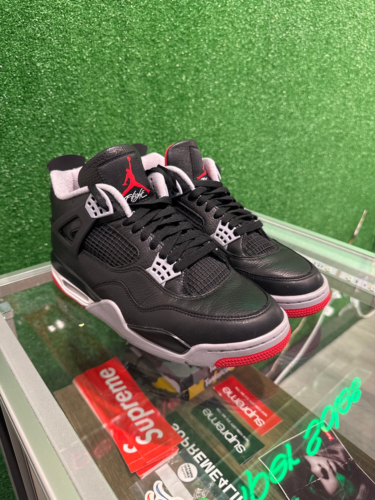 Air Jordan 4 Bred Reimaged  (2024) (USED)