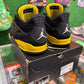 Air Jordan 4 Thunder (2023) (USED)