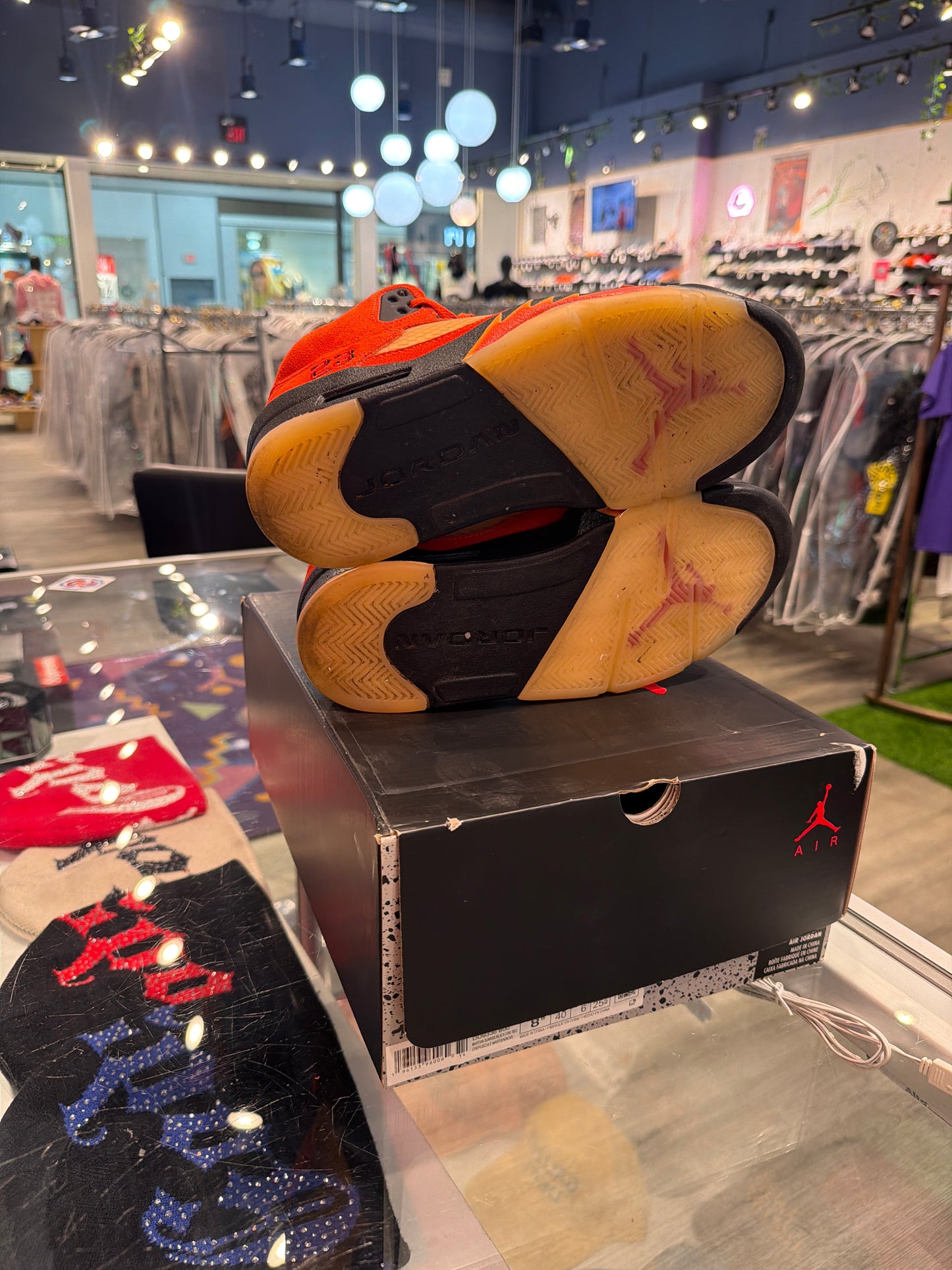 Air Jordan 5 dunk on mars (USED)