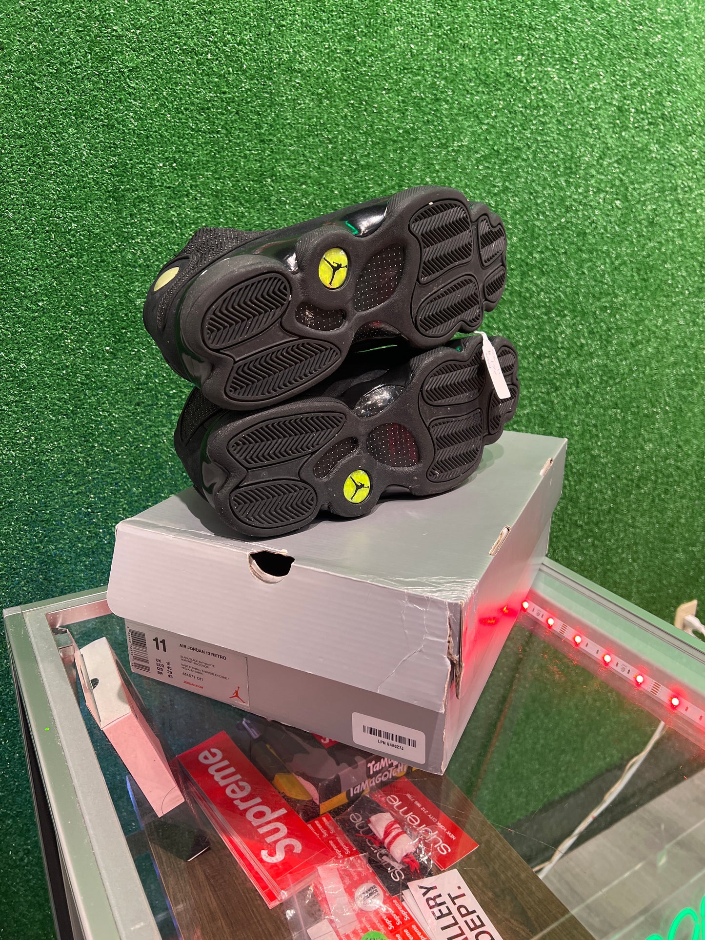 Air Jordan 13 Black Cat (USED)