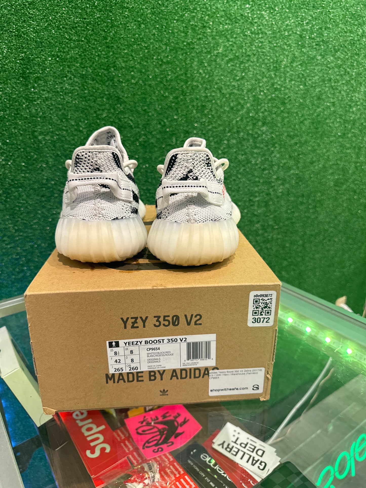 Yeezy Boost 350 Zebra (USED)