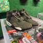 Air Jordan 4  Craft olive (USED)