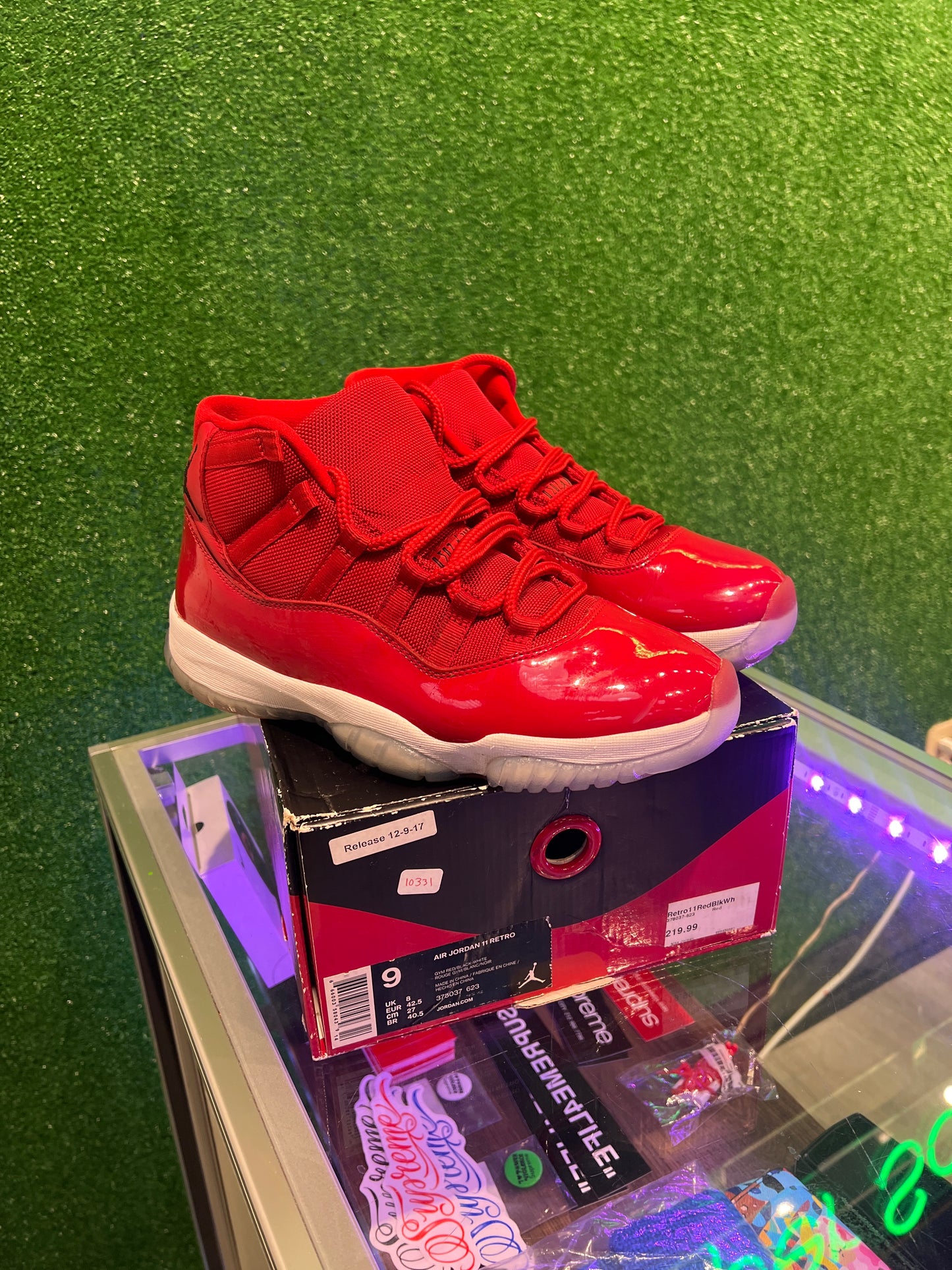 Air Jordan 11 Win Like 96 (USED)