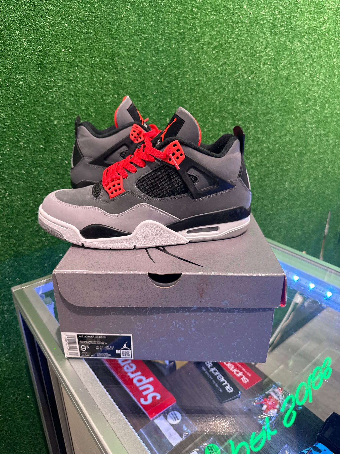 Air Jordan 4 Infrared (USED)