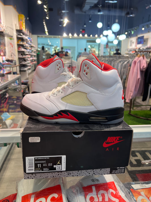 Air Jordan 5 Fire Red (USED)