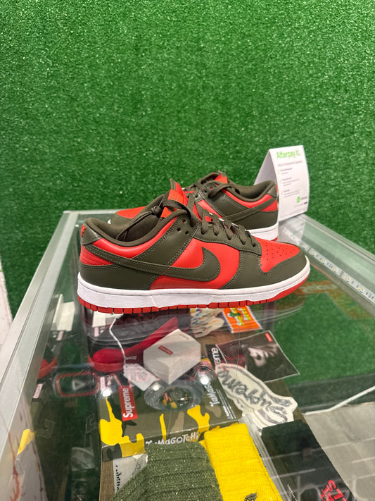 Nike dunk low mystic red cargo khaki (USED)