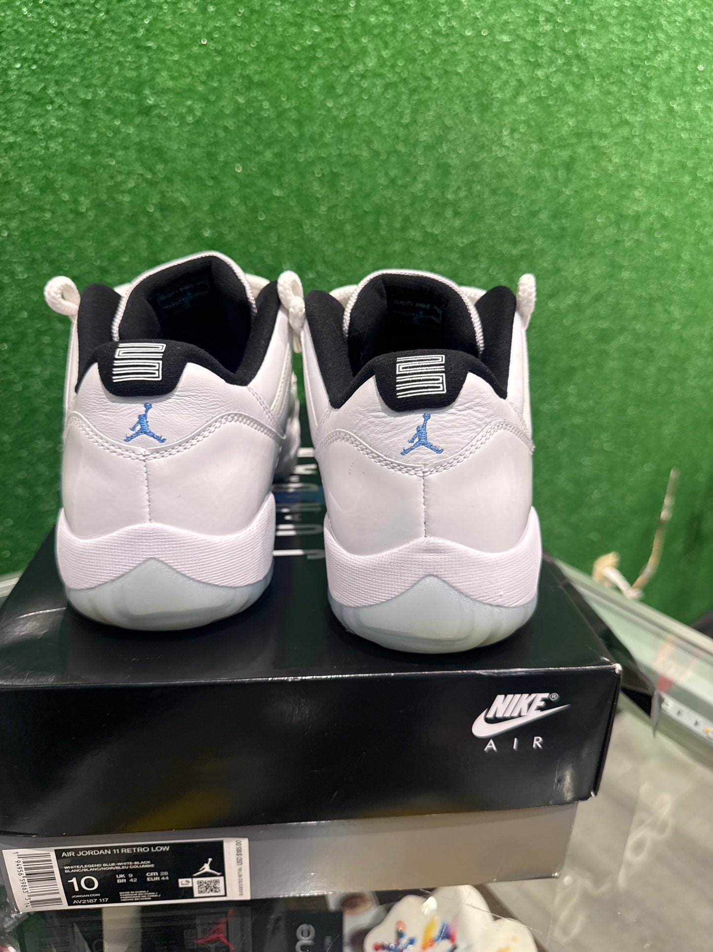 Air Jordan 11 Low  Legend Blue (Used)