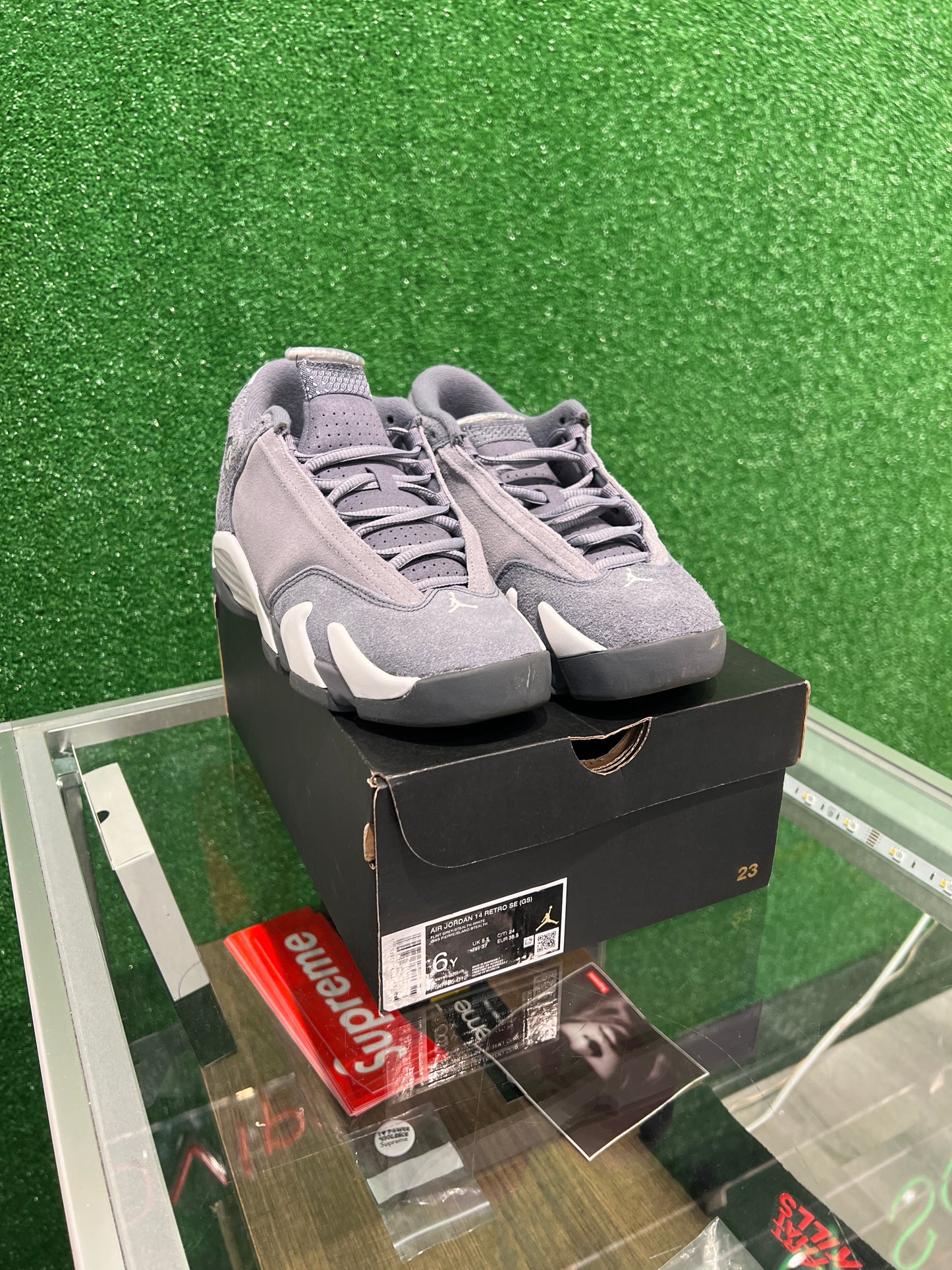 Air Jordan 14 flint grey (GS) (USED)
