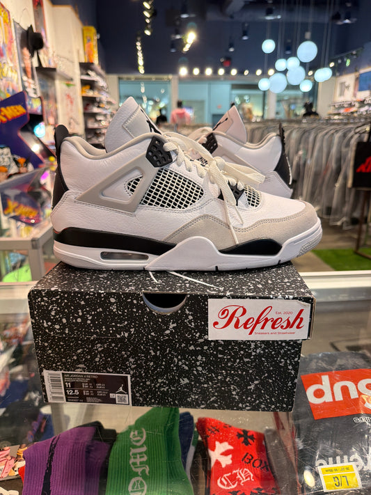 Air Jordan 4 Military Black (USED)