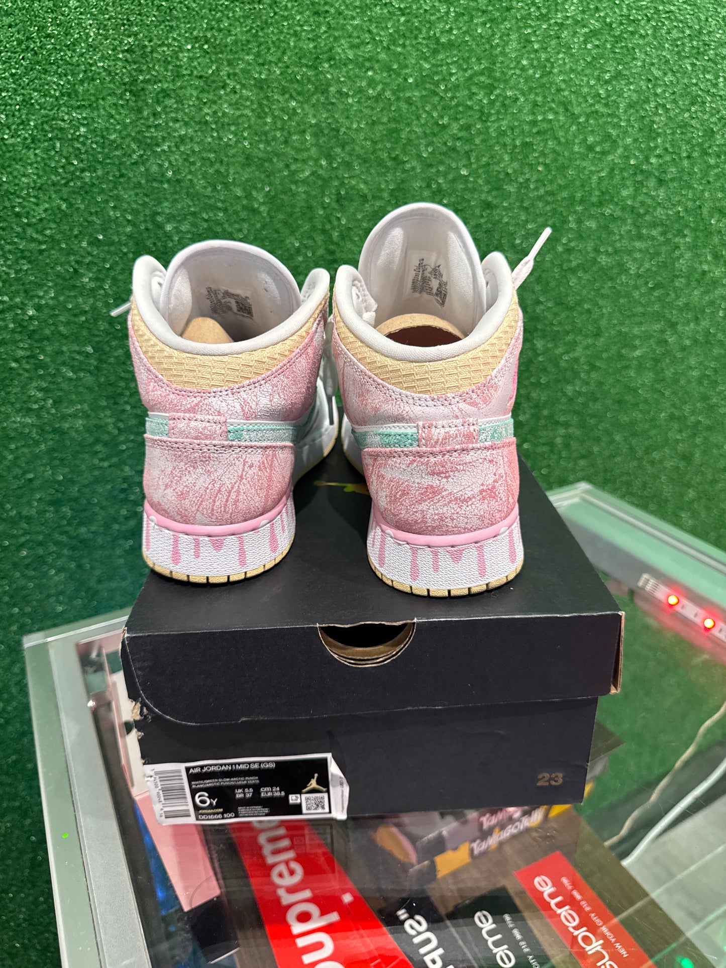 Air Jordan 1 mid Paint drip (GS)  (USED)
