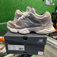 New balance 9060 slate grey arid stone (USED)