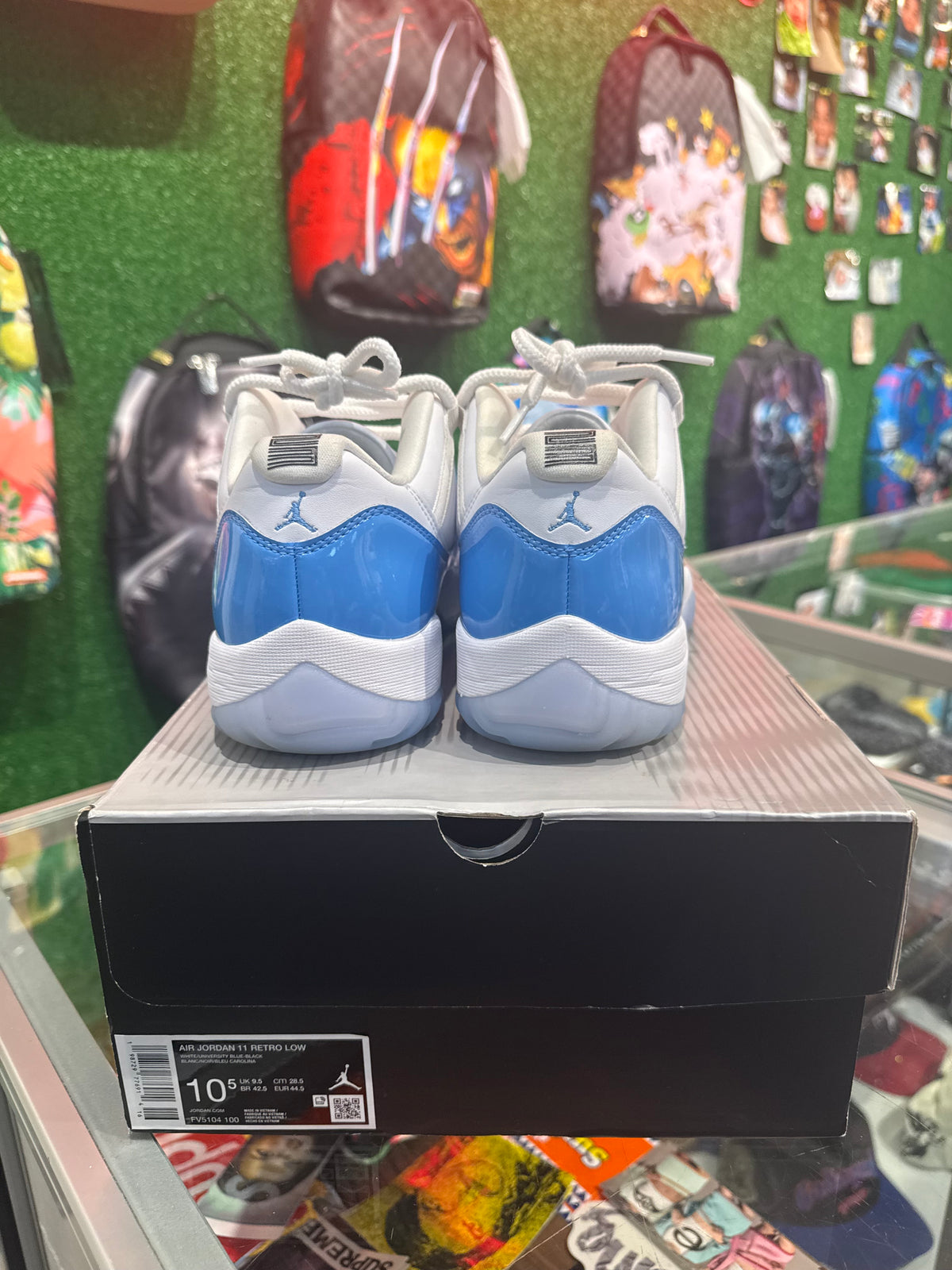 Air Jordan 11 Low University Blue (USED)
