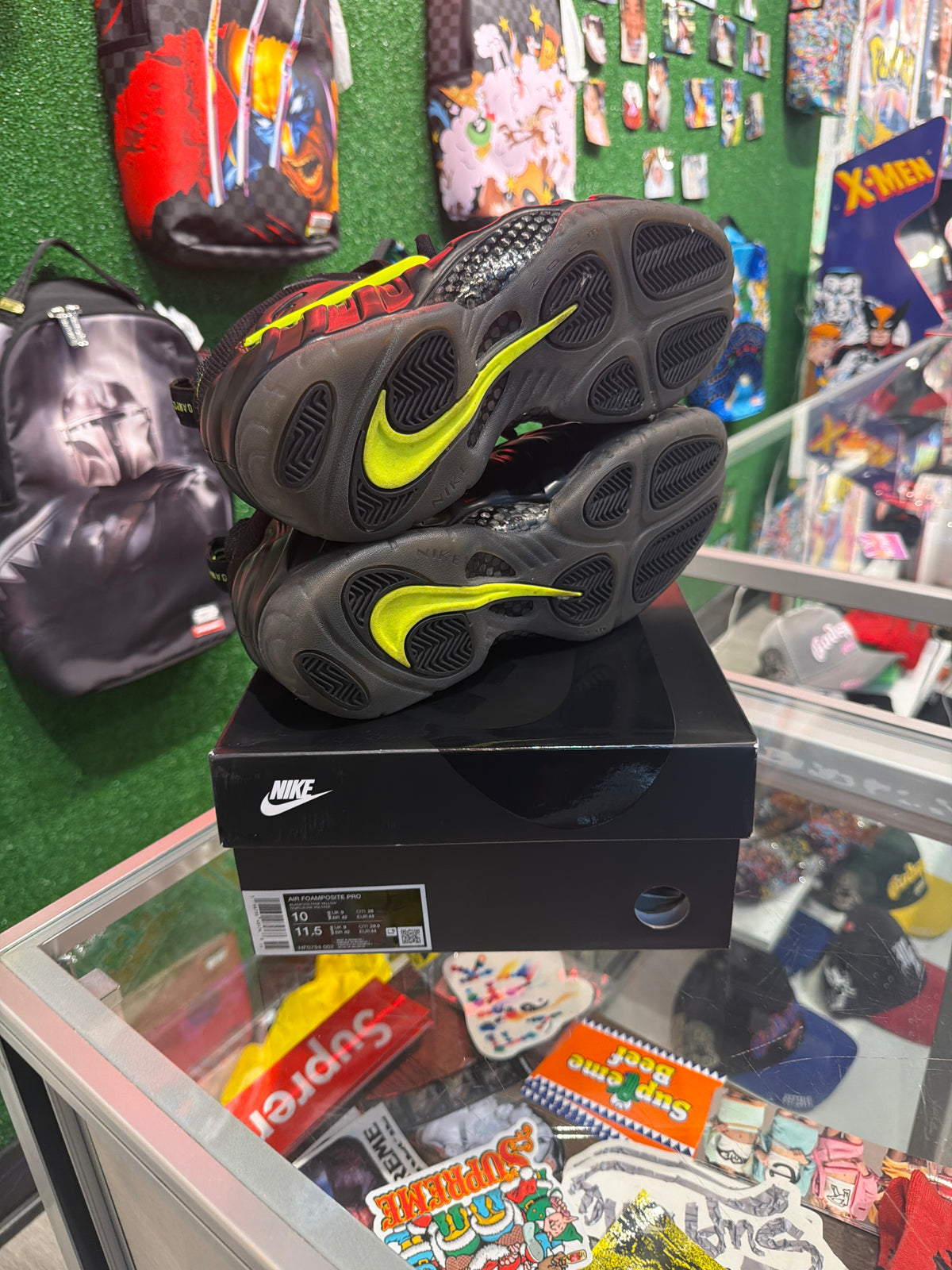 Nike air pro Foamposite volt (USED)