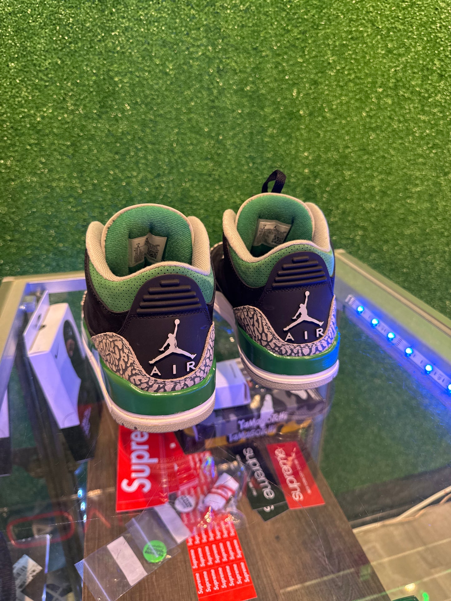 Air Jordan 3 Pine Green (USED)