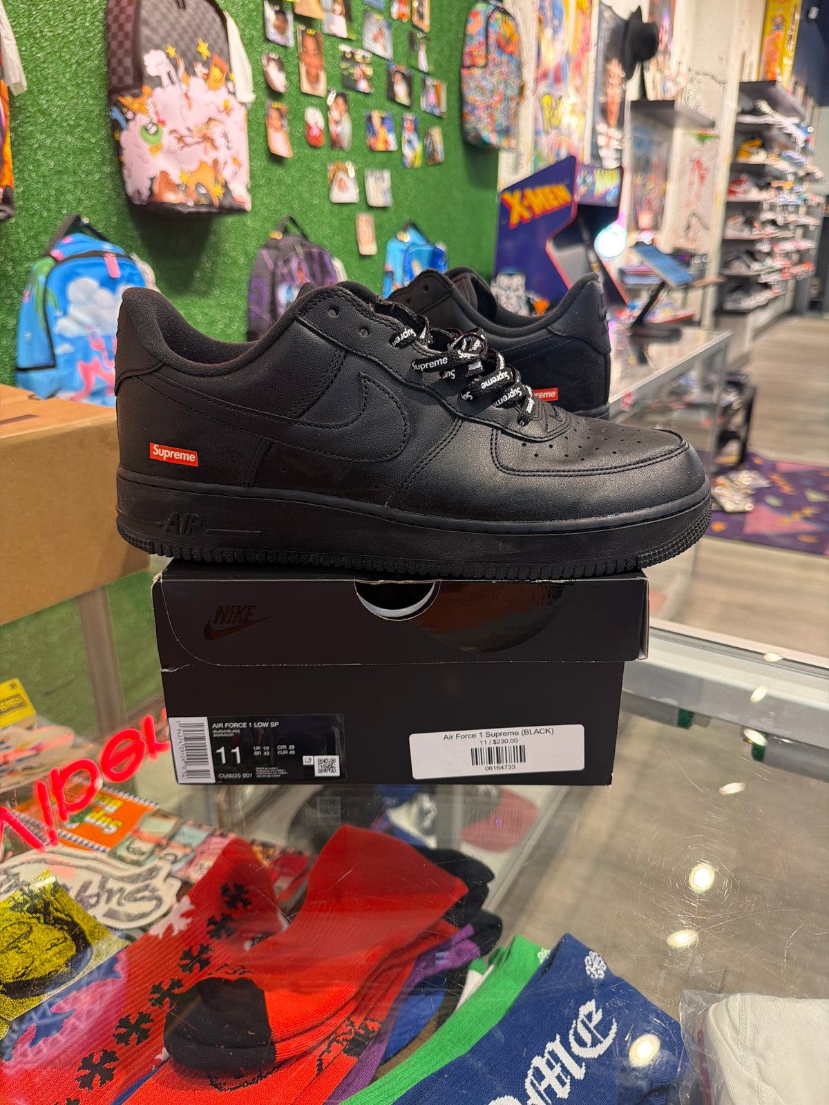 Air Force 1 Supreme (BLACK) (USED)