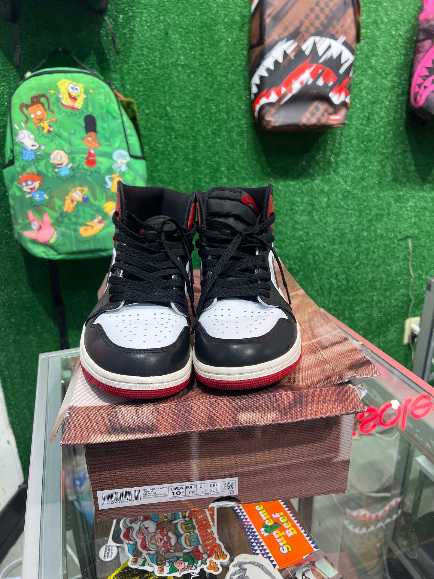 Air Jordan 1 black toe reimagined (USED)