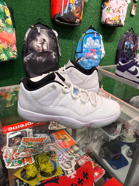 Air Jordan 11 Low  Legend Blue (USED)
