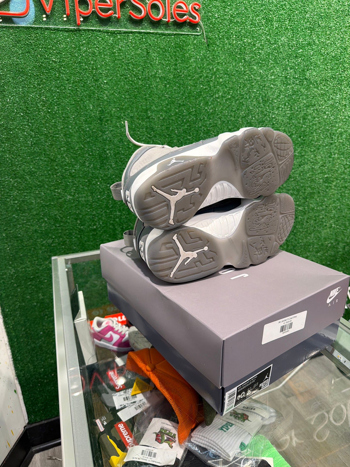 Air Jordan 9 Cool Grey…. (USED)