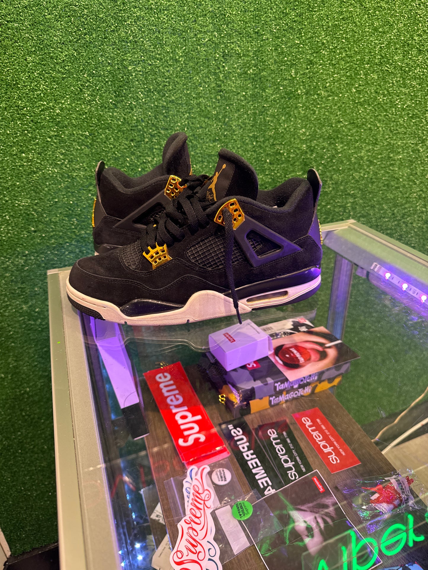 Air Jordan 4 royalty (USED)