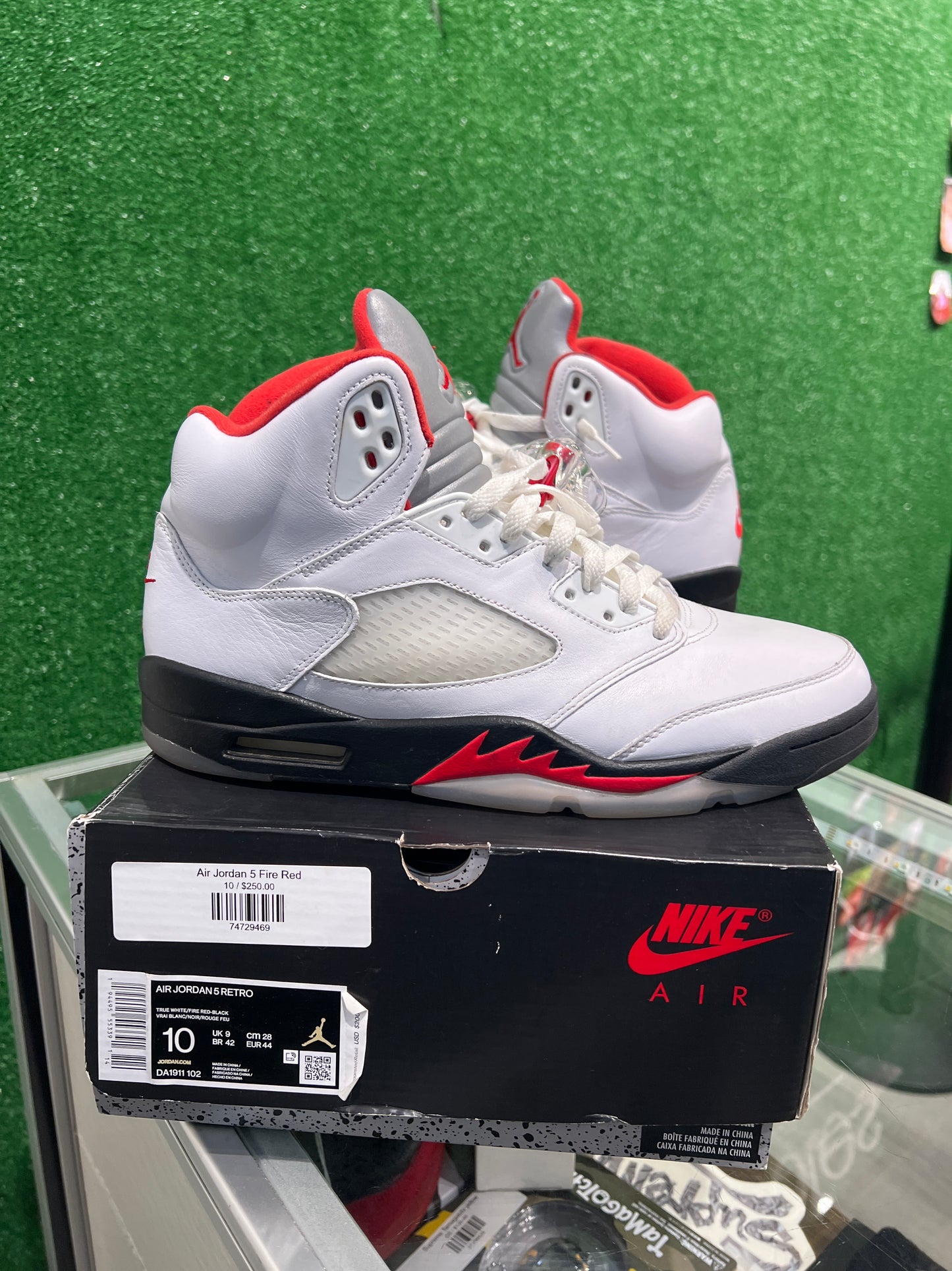 Air Jordan 5 Fire Red (USED)