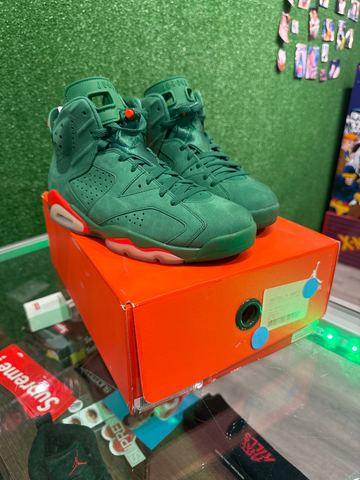 Air Jordan 6  gatorade green (USED)