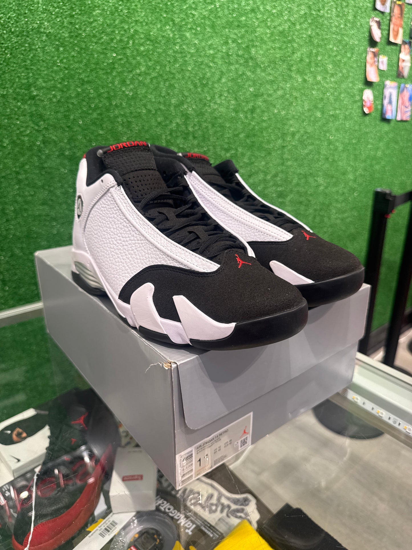 Air Jordan 14 Black Toe (USED)