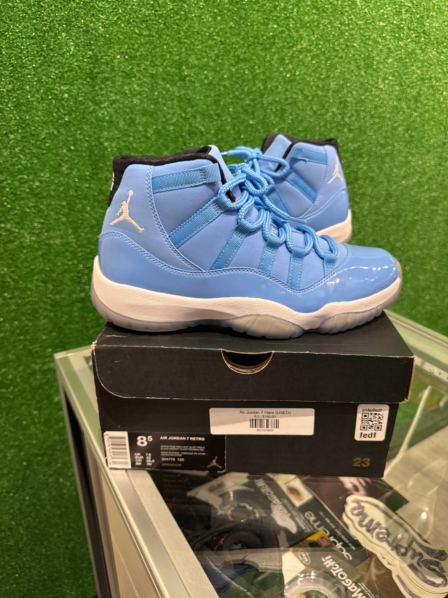 Air Jordan 11 Pantone (USED)