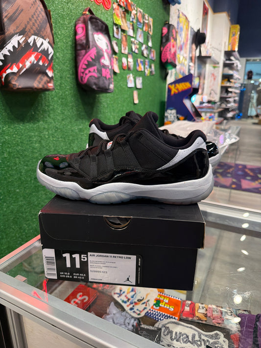 Air Jordan 11 low Infrared (USED)