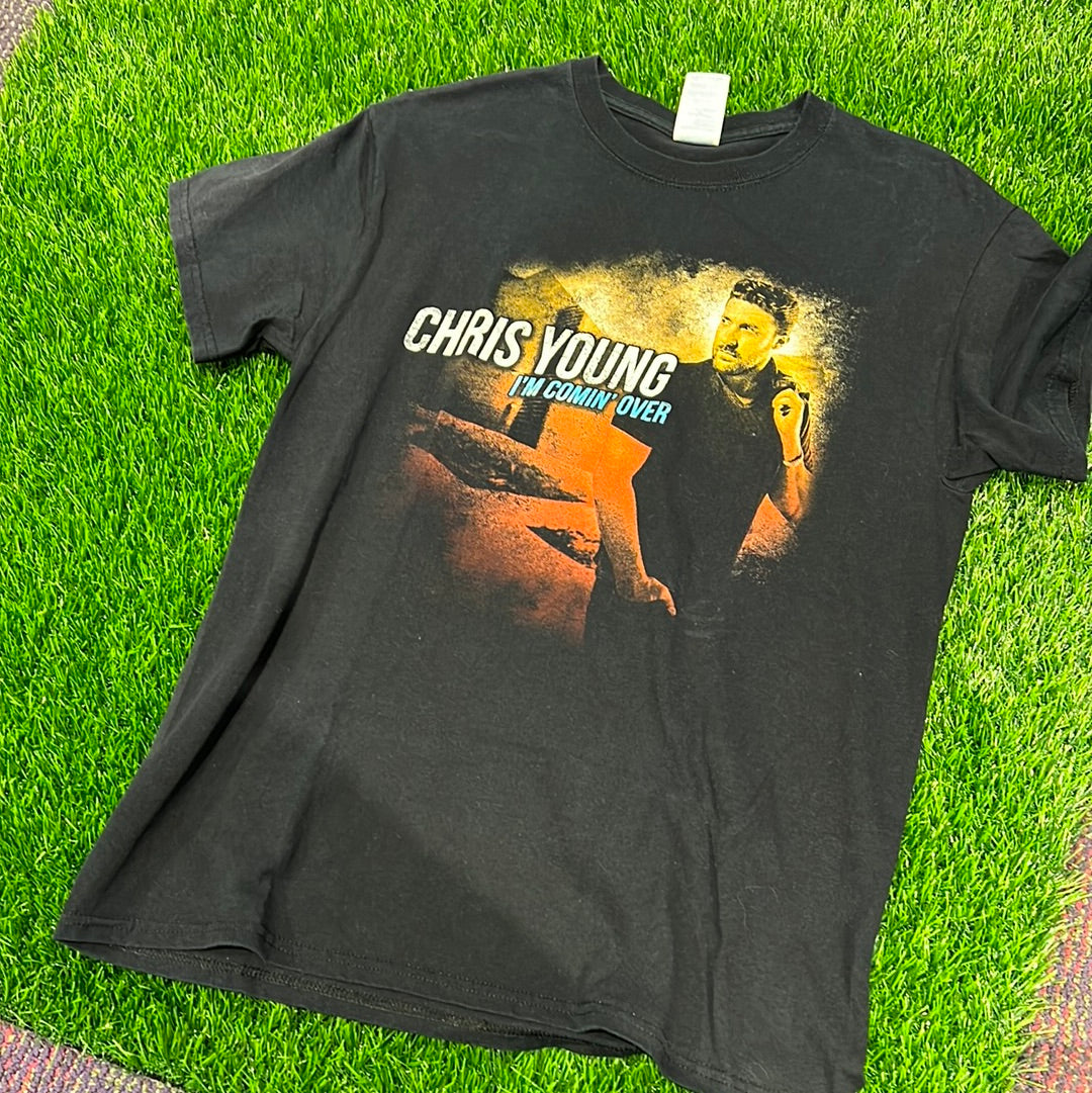 Chris young I’m coming over vintage tee