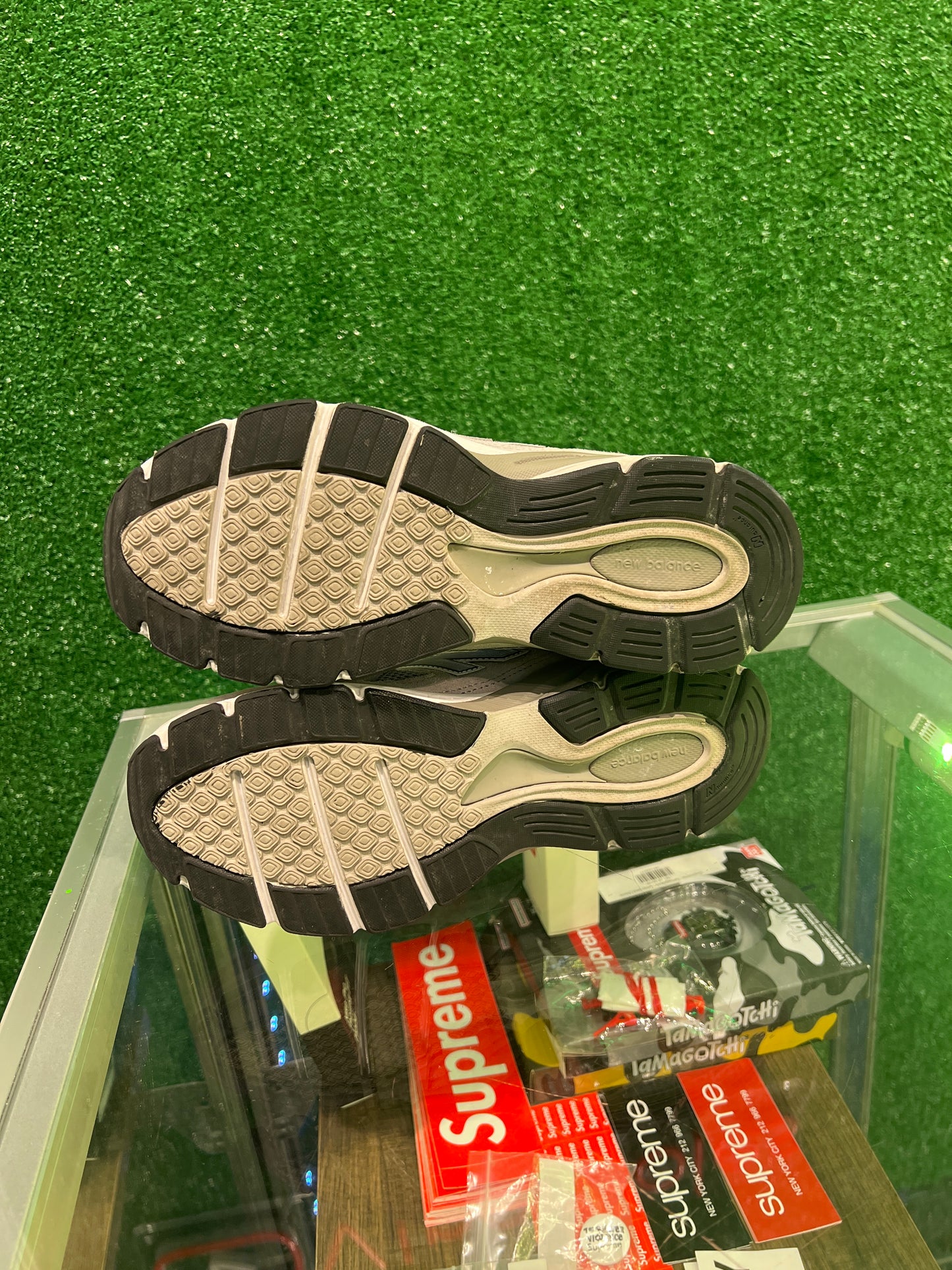 New Balance 990 V3 (USED)
