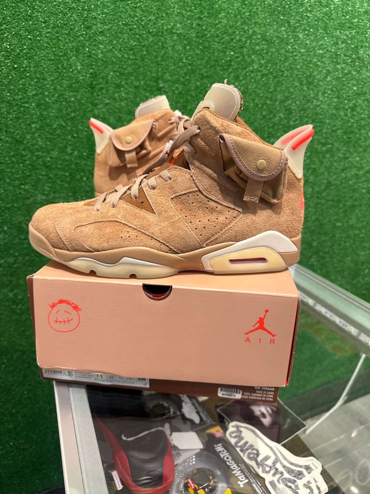 Air Jordan 6 Travis Scott British Khaki. (USED)