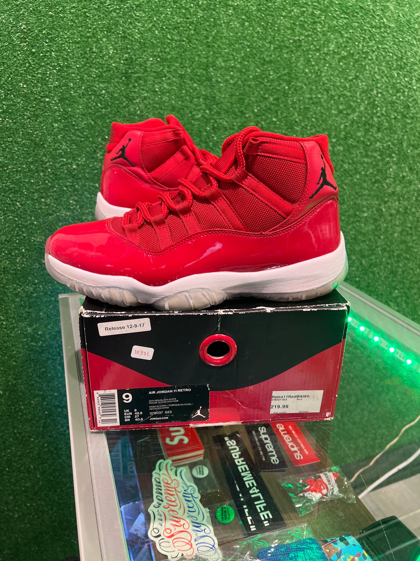 Air Jordan 11 Win Like 96 (USED)