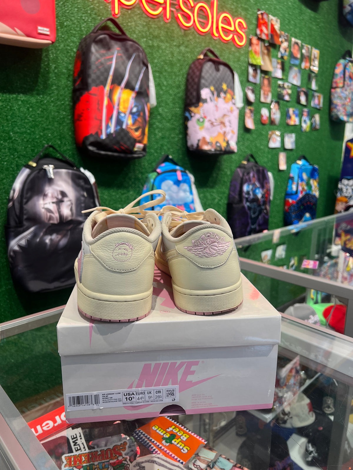 Air Jordan 1 Low OG Travis Scott Shy Pink (USED)