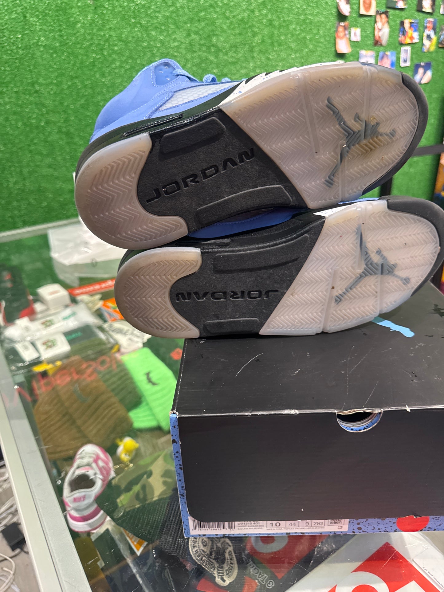 Air Jordan 5 UNC (USED)