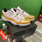 Air Jordan 11 low closing ceremony (USED)