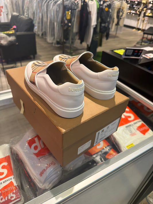 Burberry slip on salmon check (WORN ONCE )