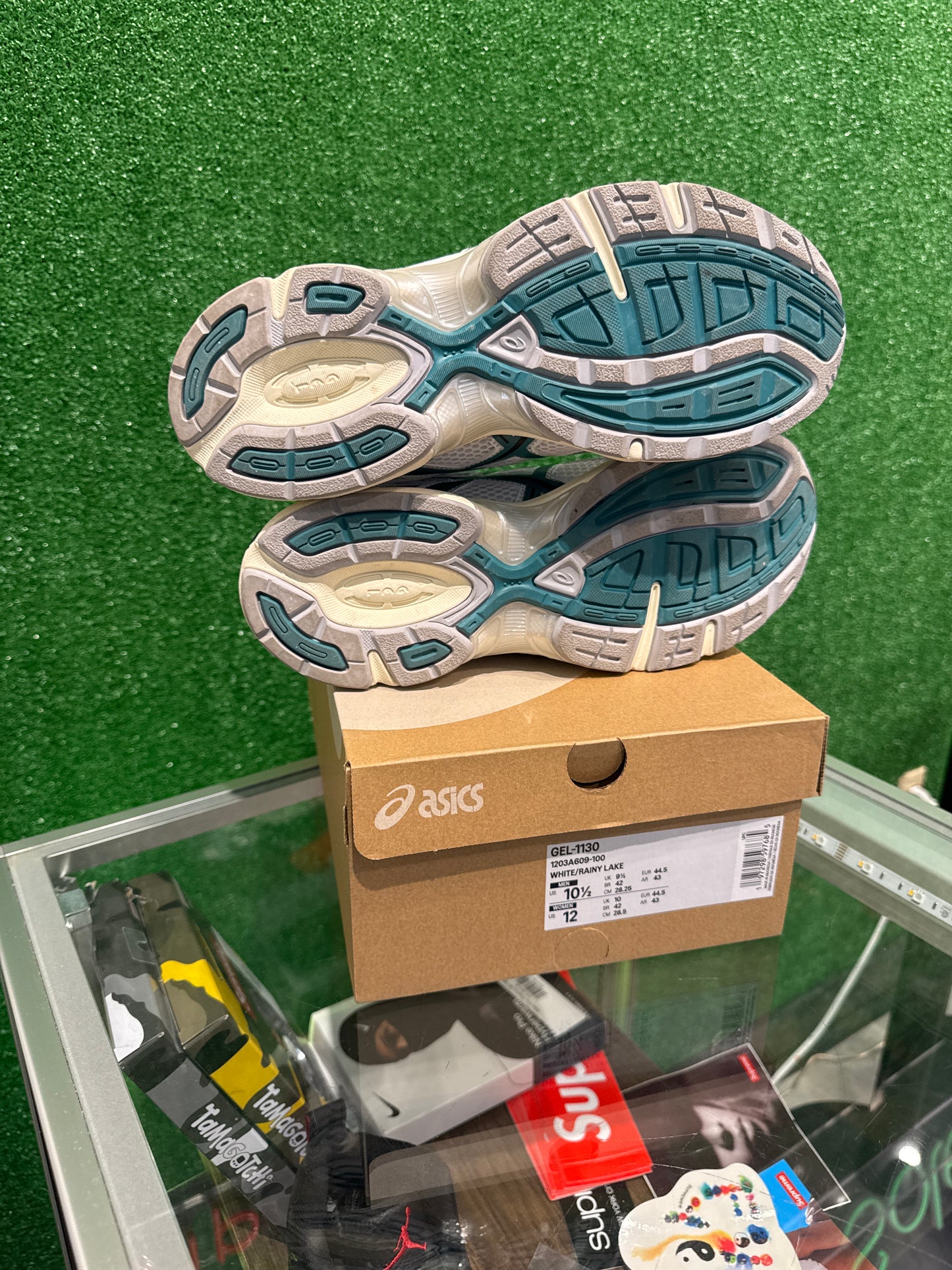 Asics gel 1130 white rainy lake (USED)