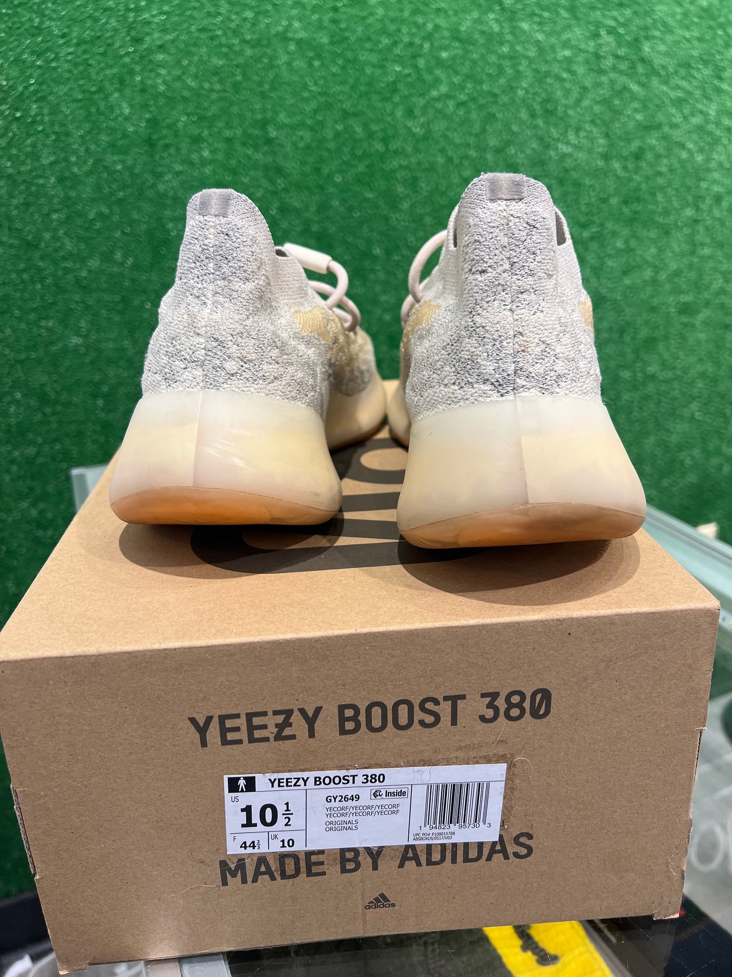 Yeezy 380 yecoraite reflective (USED)