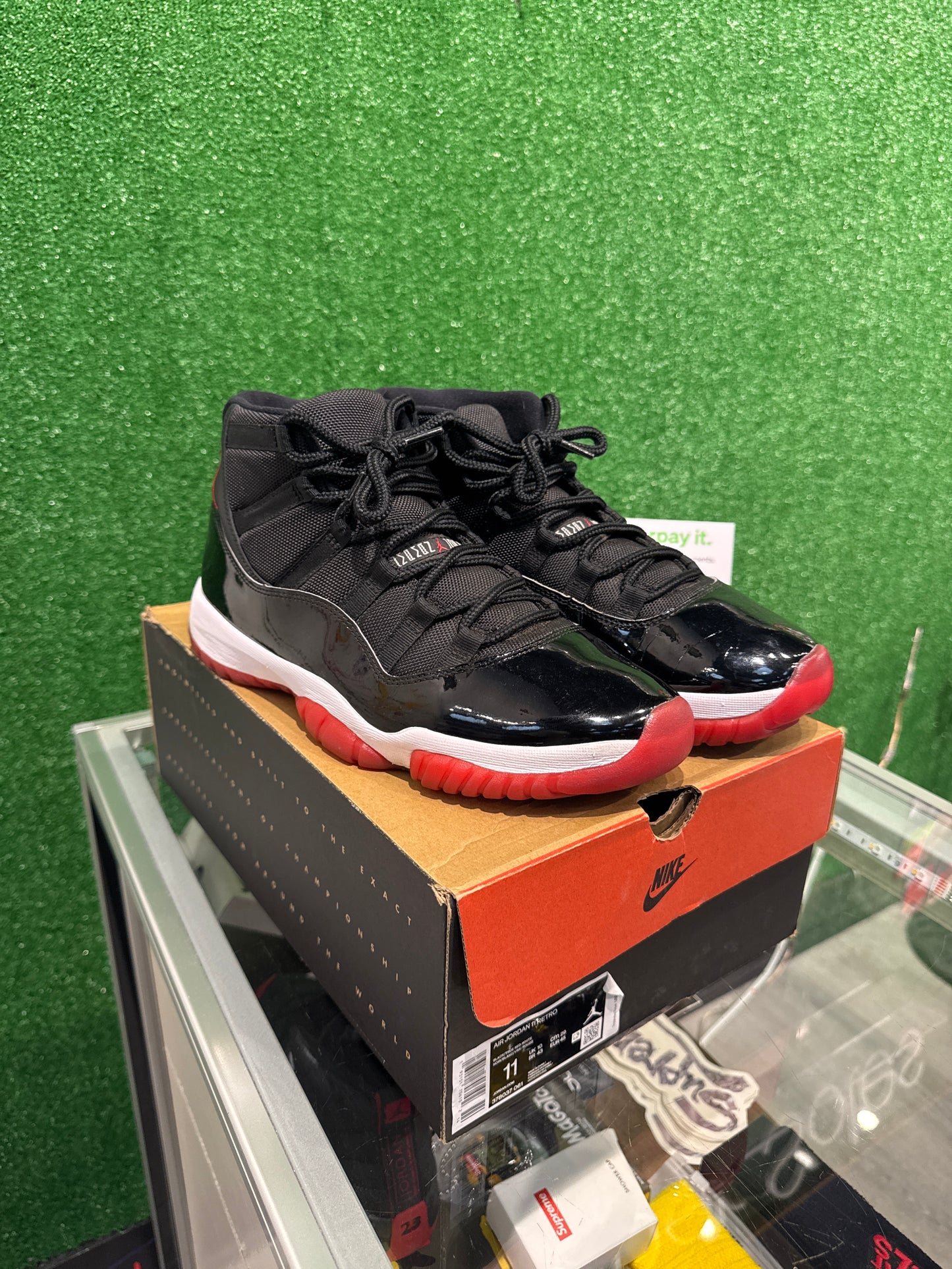 Air Jordan 11 Bred (USED)