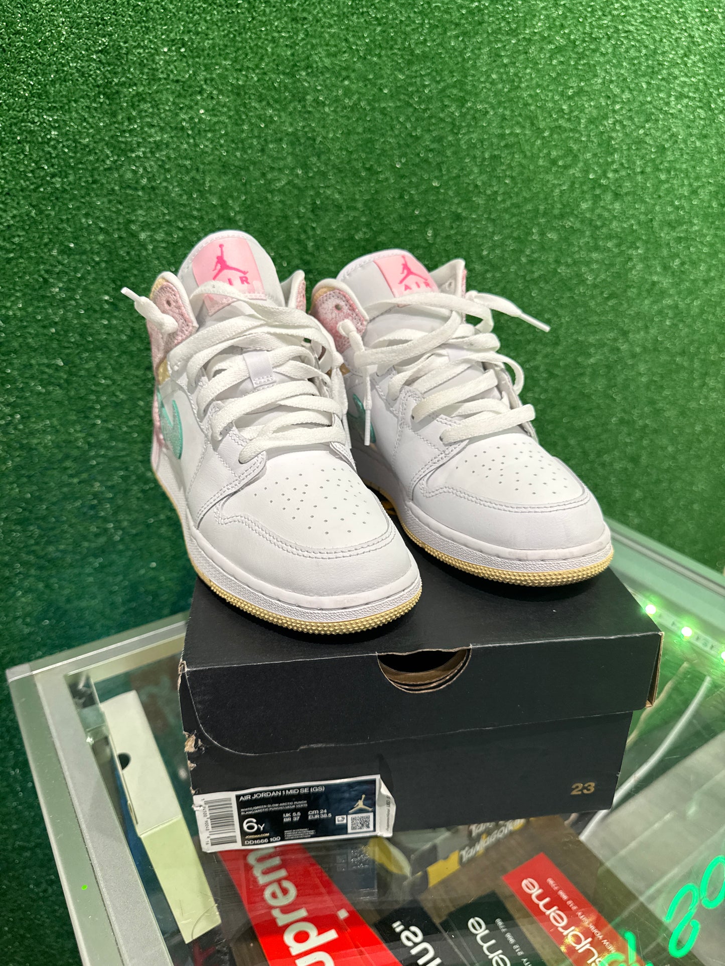 Air Jordan 1 mid Paint drip (GS)  (USED)