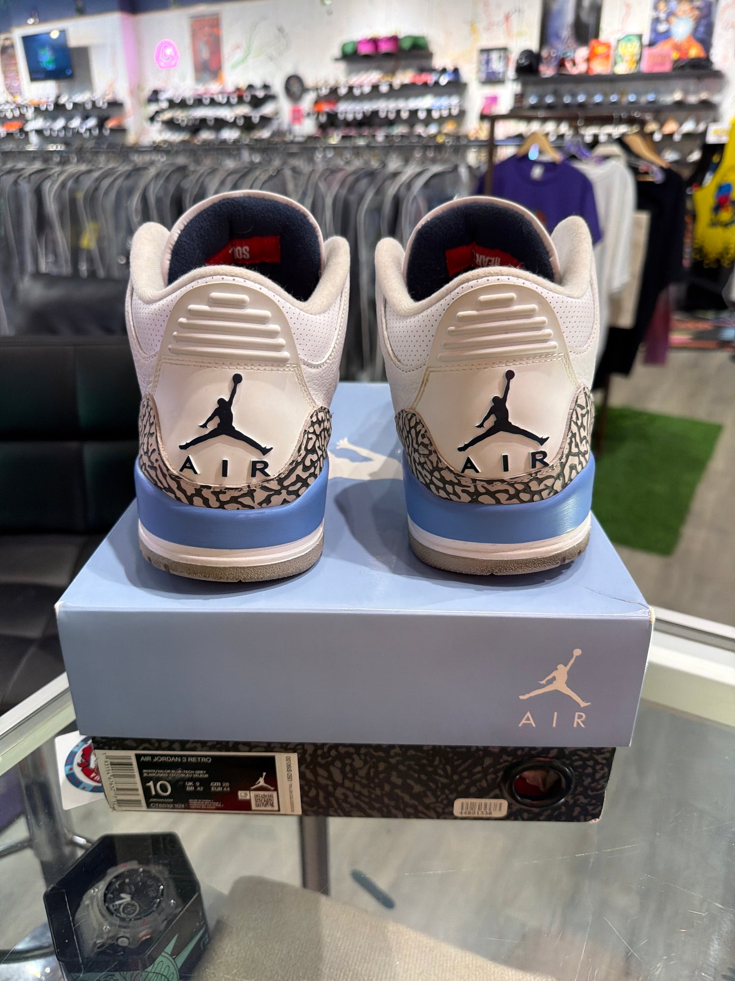 Air Jordan 3 UNC (USED)