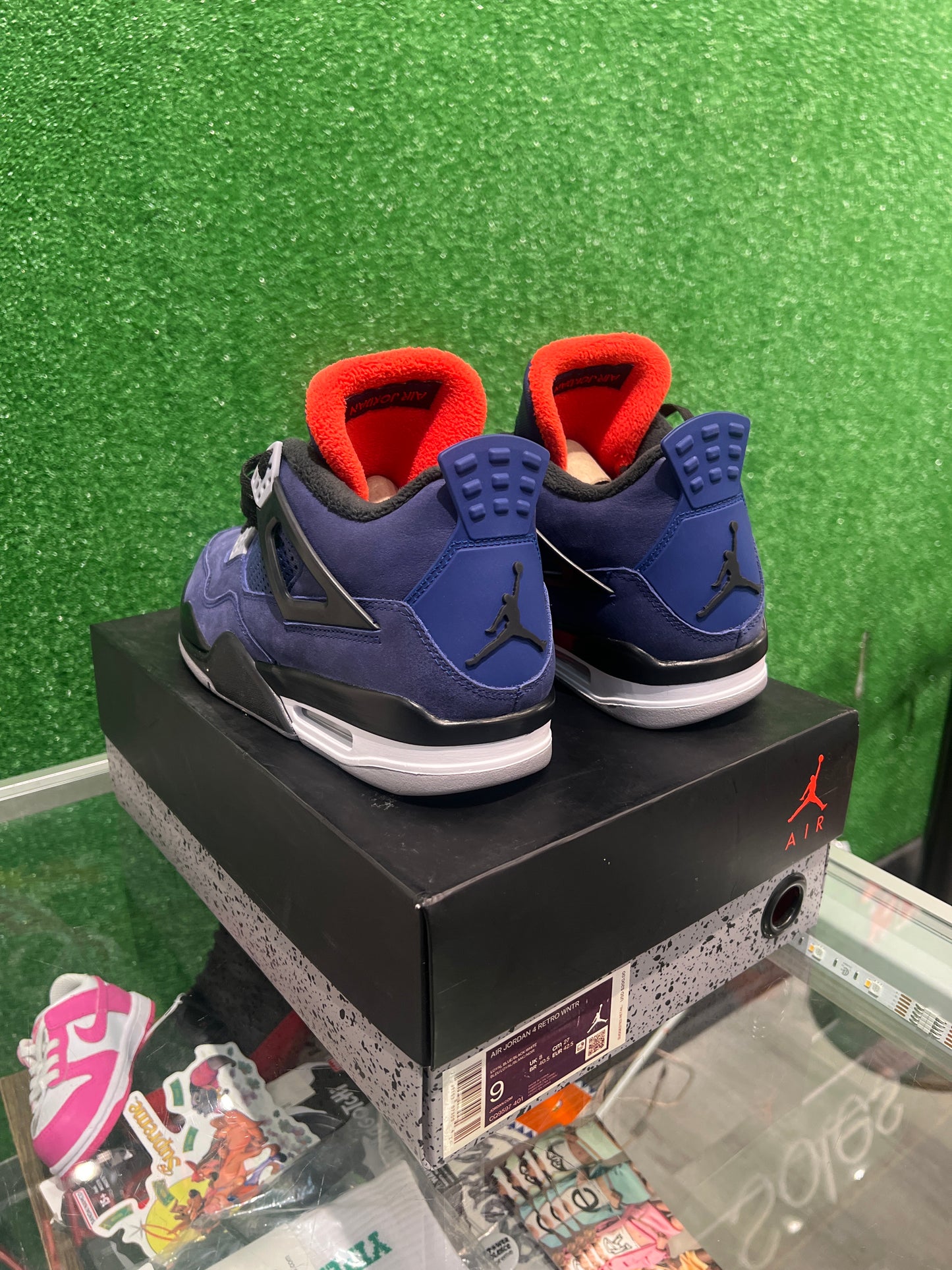 Air Jordan 4 winterized (USED)