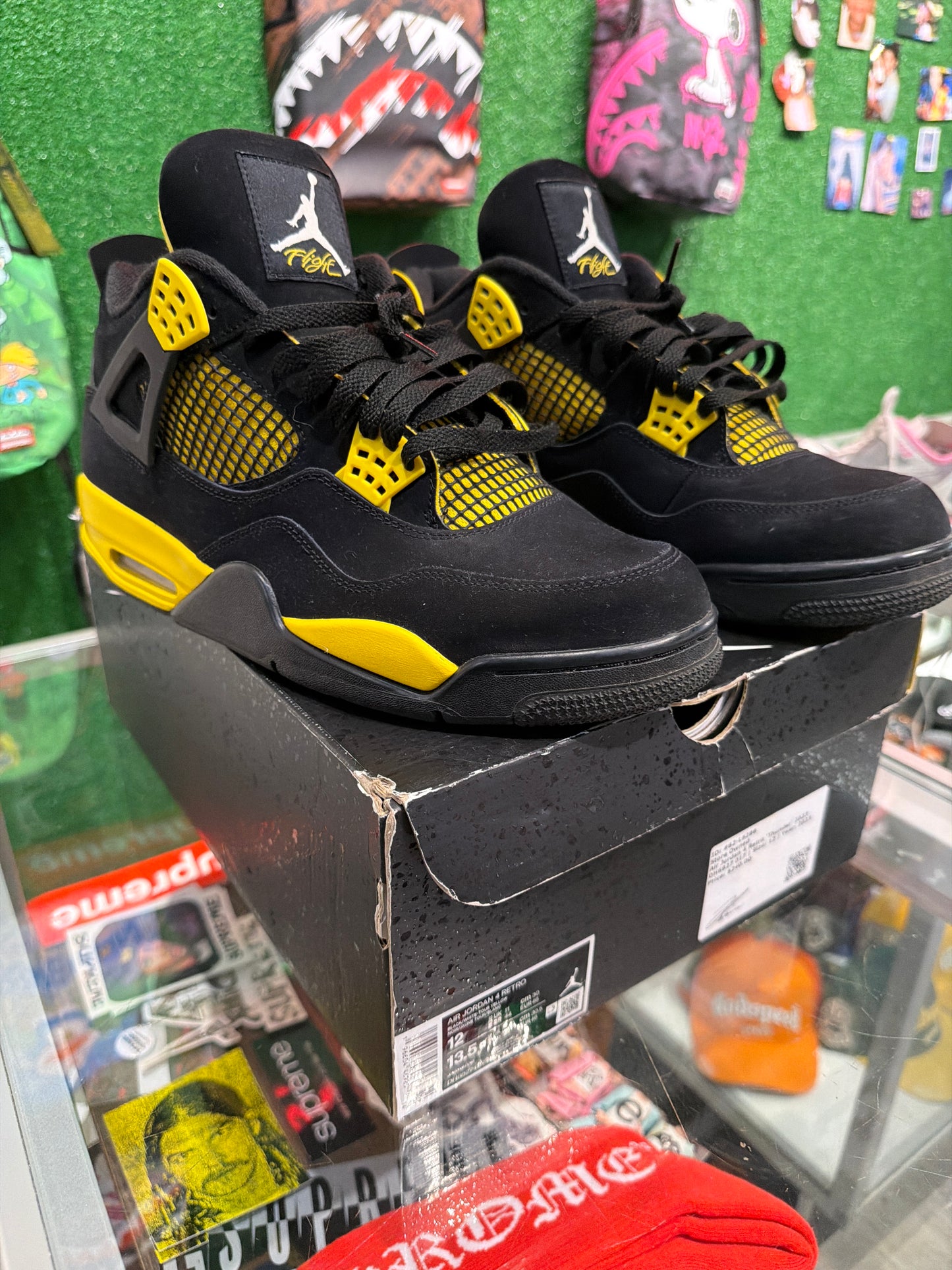 Air Jordan 4 Thunder (2023) (USED)