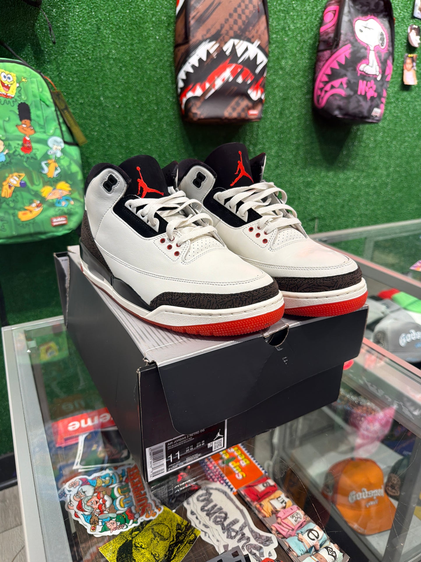 Air Jordan 3 Worlds Best Dad (USED)