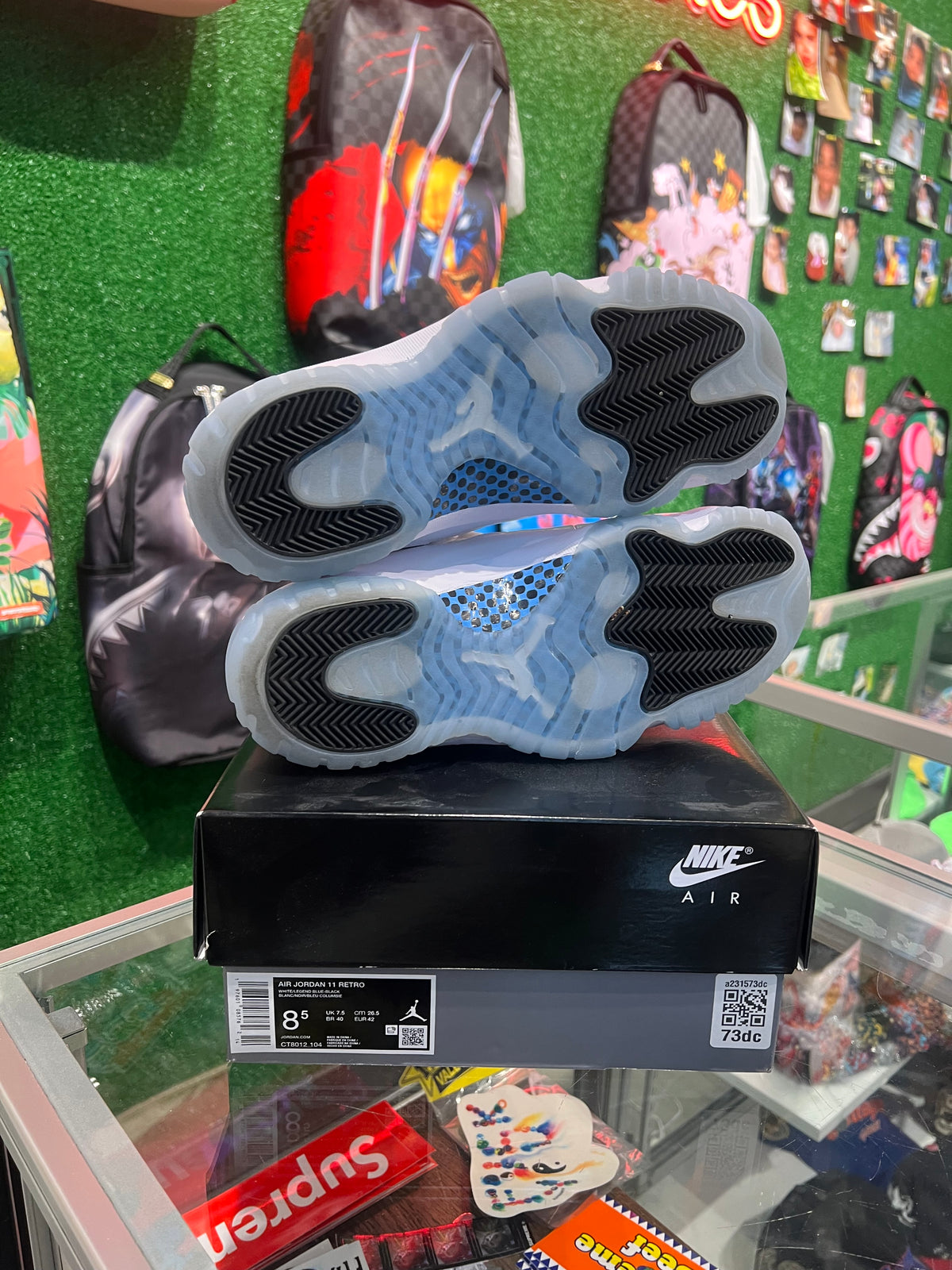 Air Jordan 11 Legend Blue (USED)