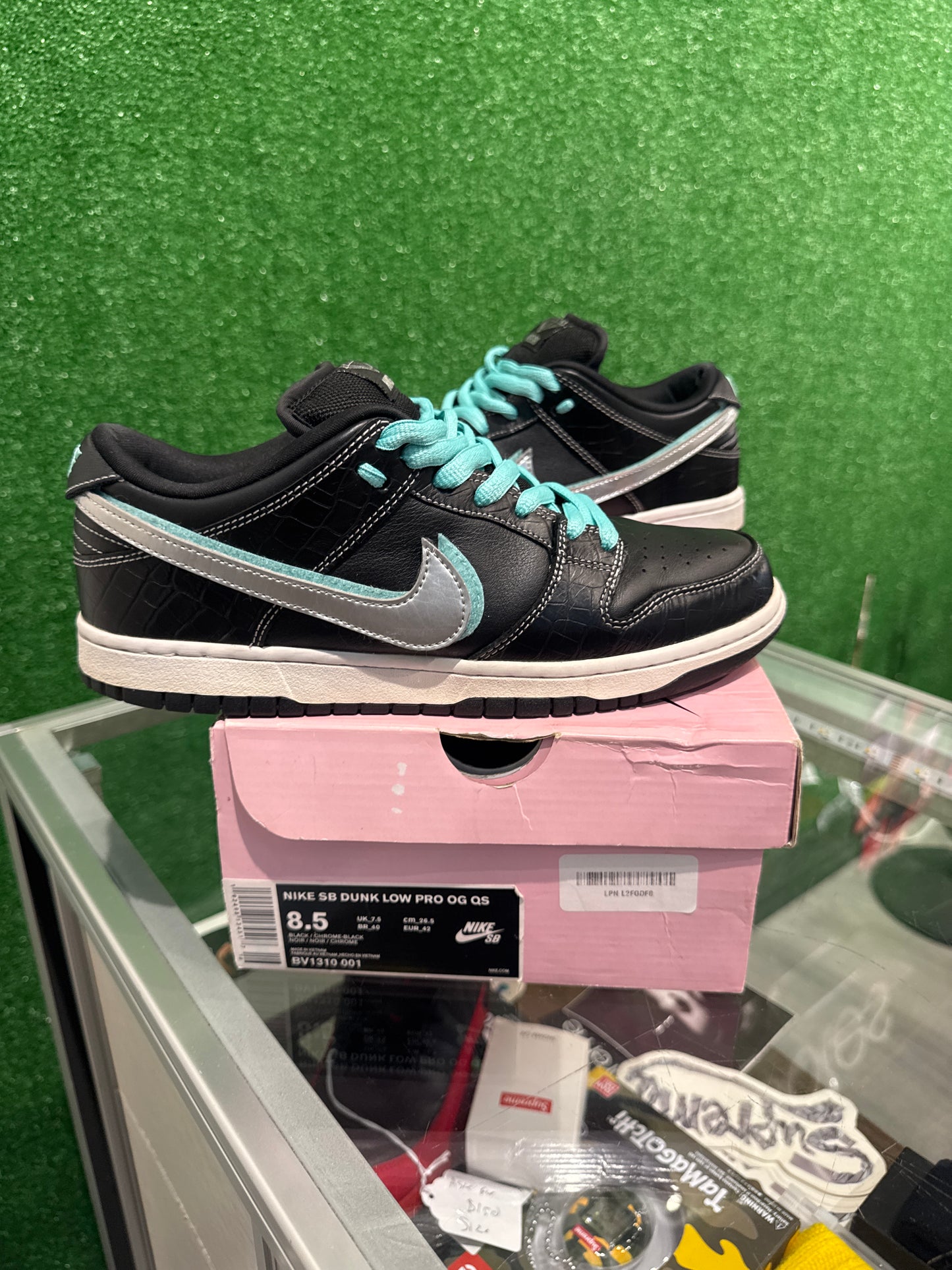 Nike sb dunk low diamond supply co black diamond (USED)